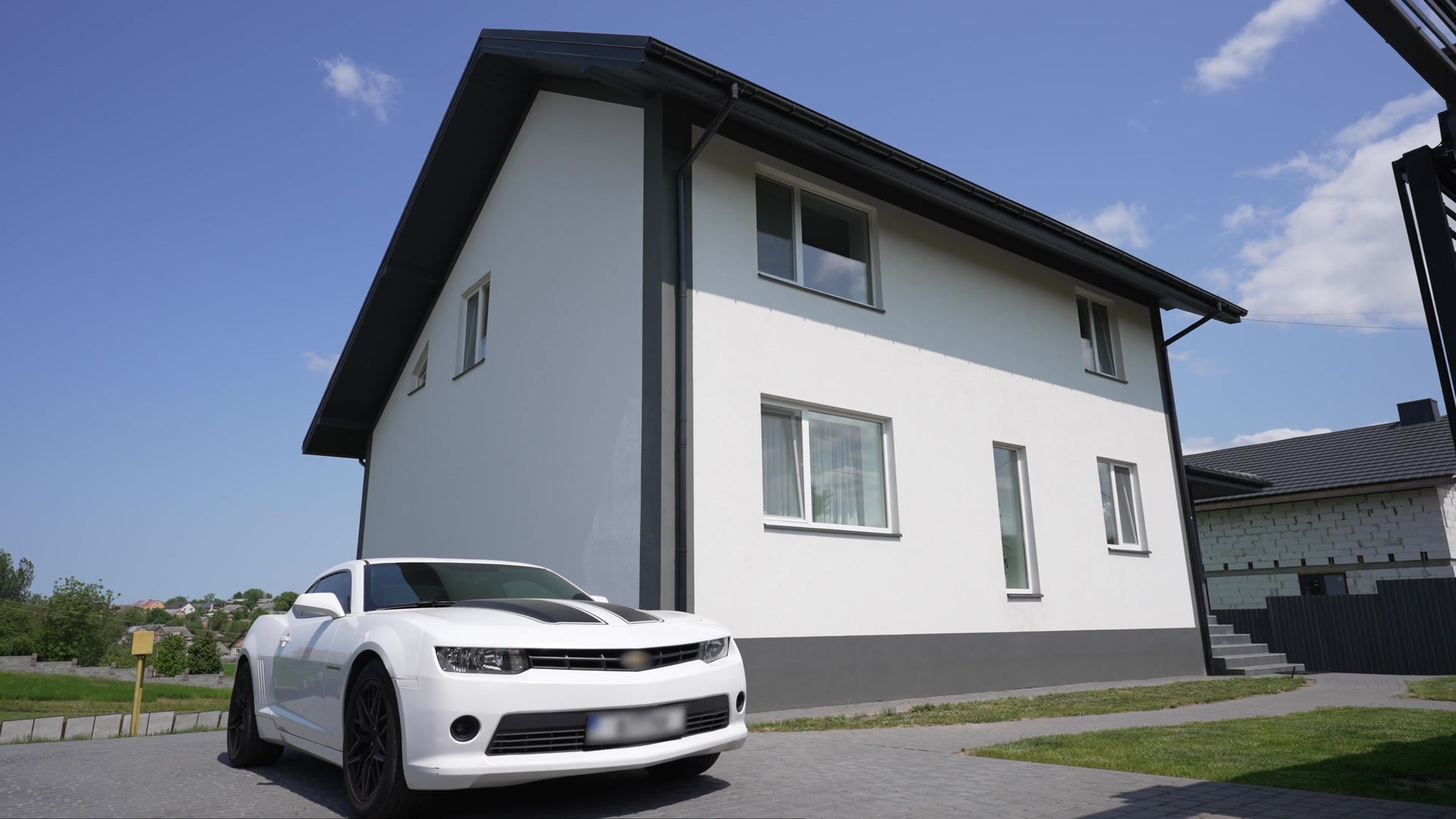 4. 車庫付き物件の魅力と耐震性の確保
